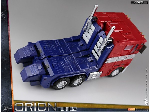 Toyworld Orion Unofficial MP Scale Optimus Prime Color Photos 21 (21 of 24)